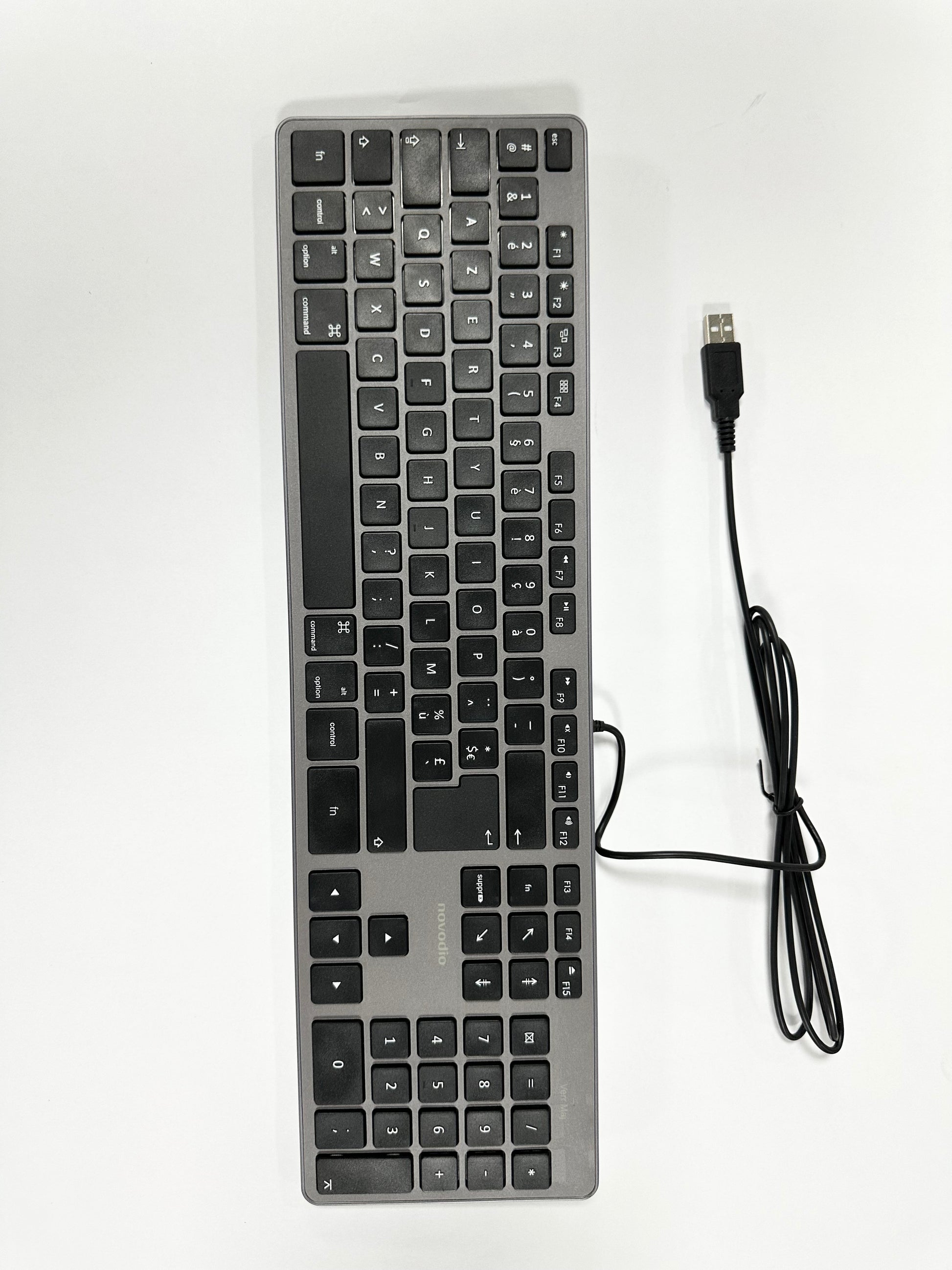 Clavier filaire - France